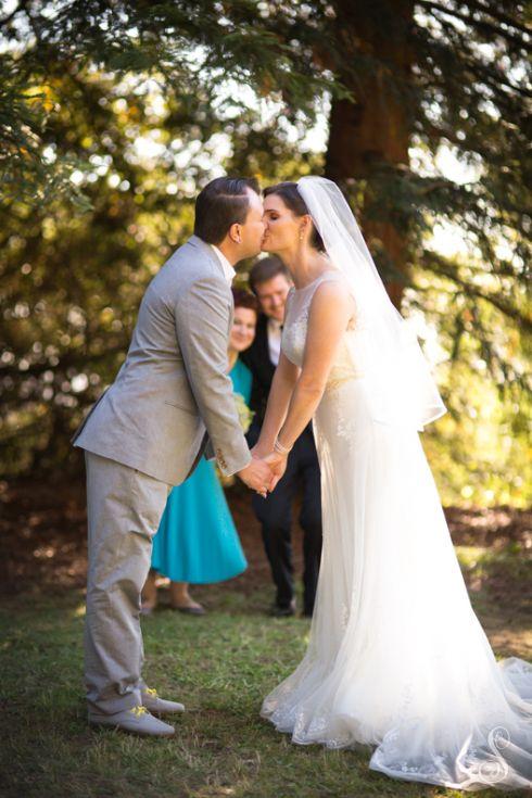 Shanti Duprez / Portraits by Shanti / Double Tree Berkley Marina / Hillside Community Church /  Yellow / Vegan / El Cerrito / Garden Wedding