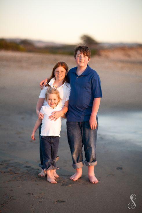 Portraits by Shanti / Shanti Duprez / Half Moon Bay / Roosevelt Beach / Sunset / Family Portraits