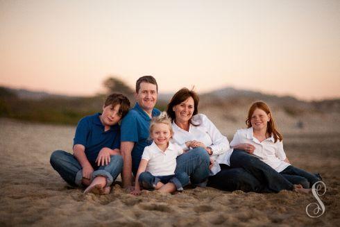 Portraits by Shanti / Shanti Duprez / Half Moon Bay / Roosevelt Beach / Sunset / Family Portraits